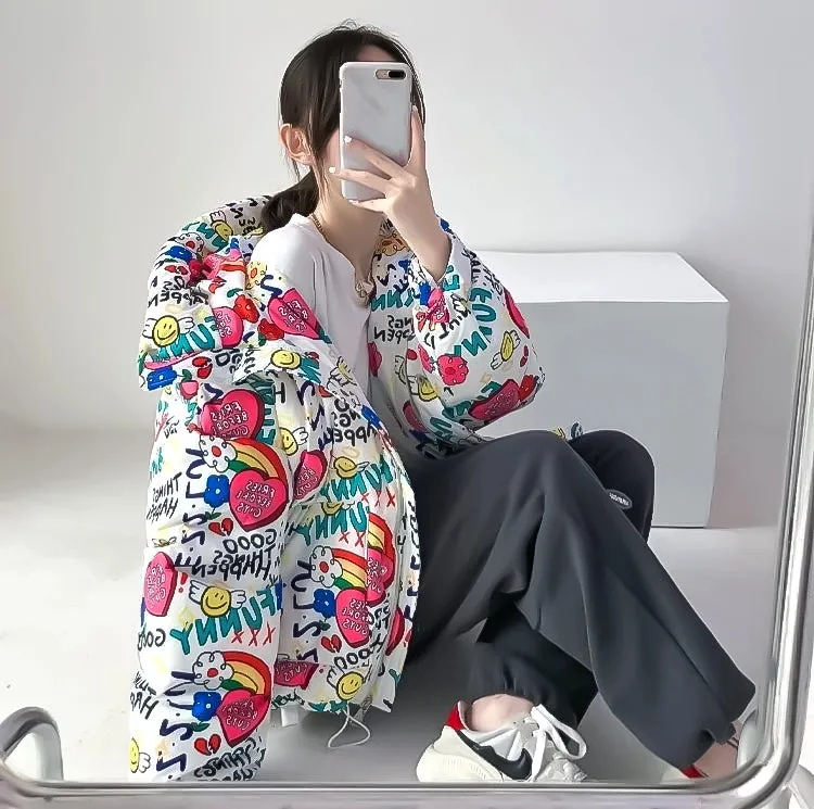 Bubble Coats Graffiti