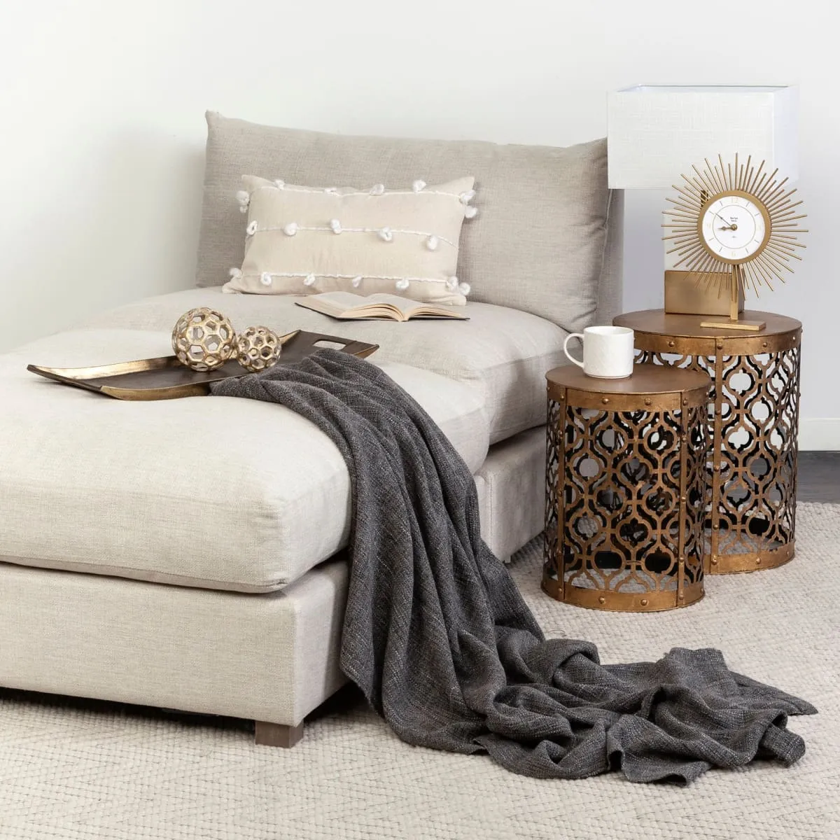 Rudebekia Accent Table Gold Metal